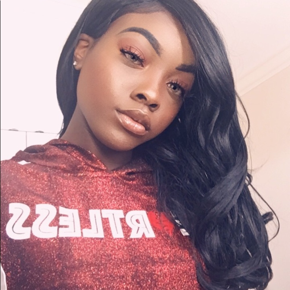 Meet your Posher, Athena
